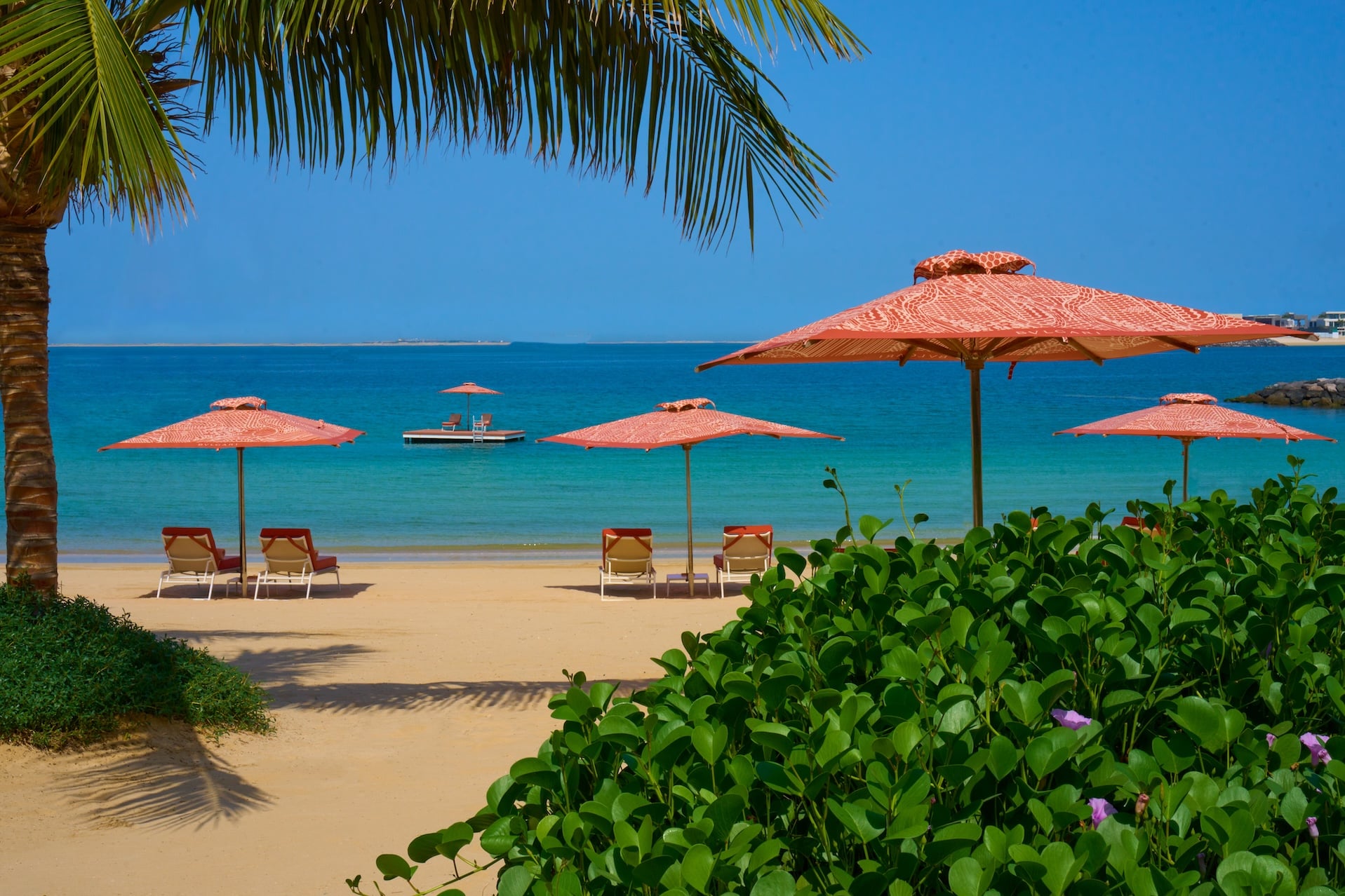 SLIVE AWAY AT THE BVLGARI RESORT DUBAI’S LATEST SERPENTI BEACH CLUB