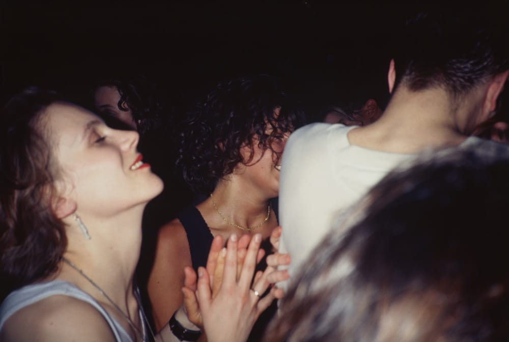 Wolfgang Tillmans, Love (hands praying), 1989. Courtesy of Galerie Buchholz, Berlin/Cologne.