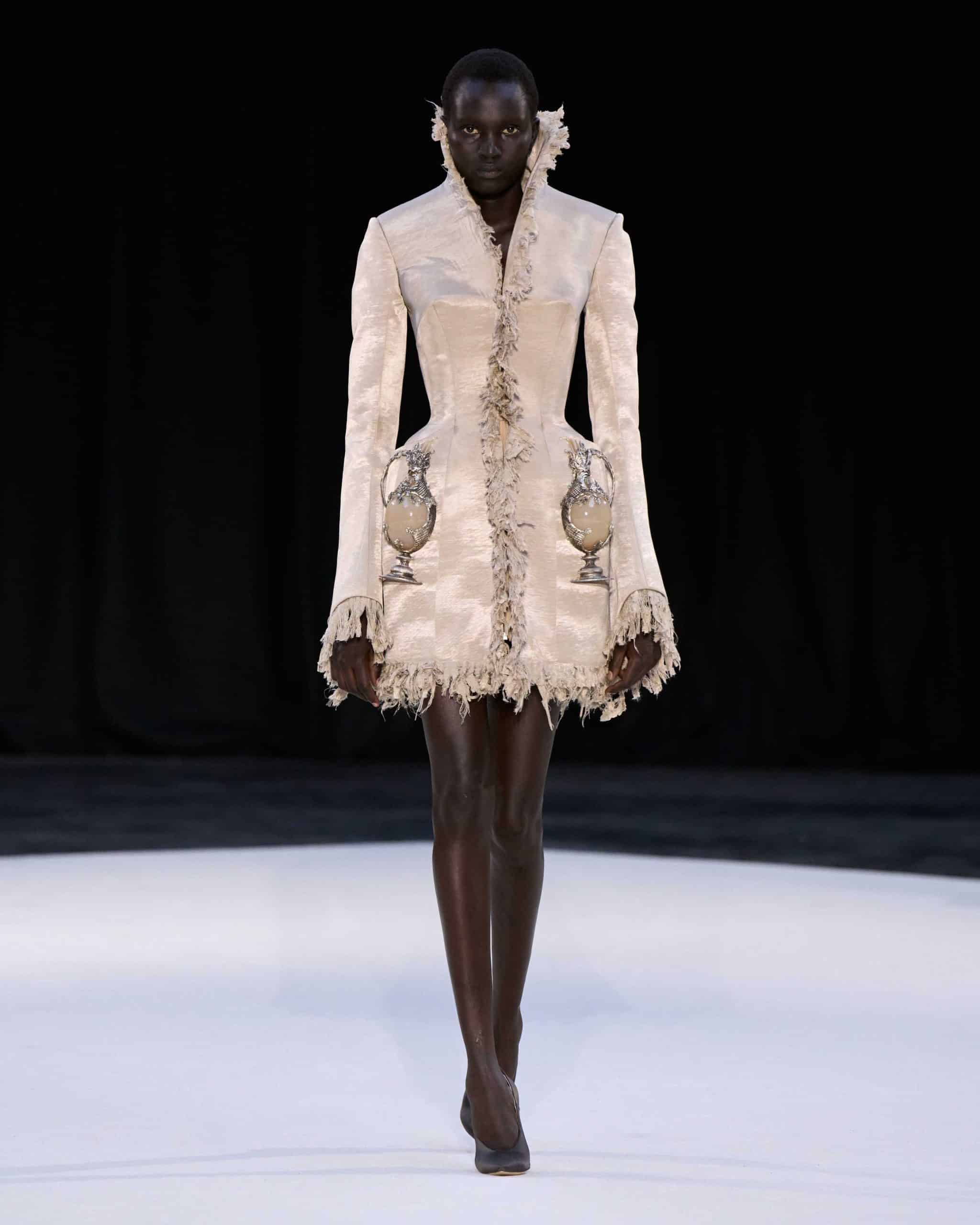 Ashi Studio F26 004