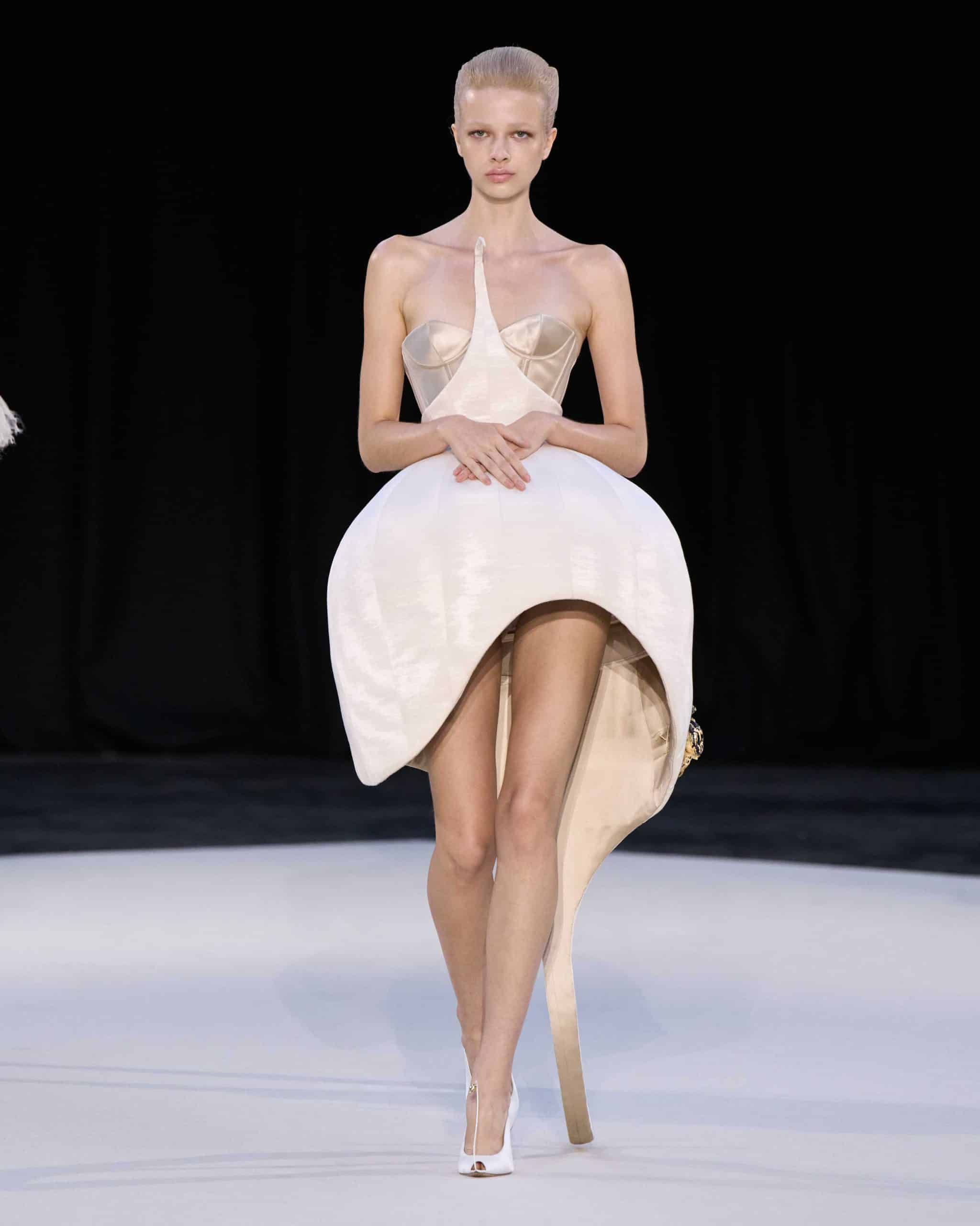 Ashi Studio F26 011