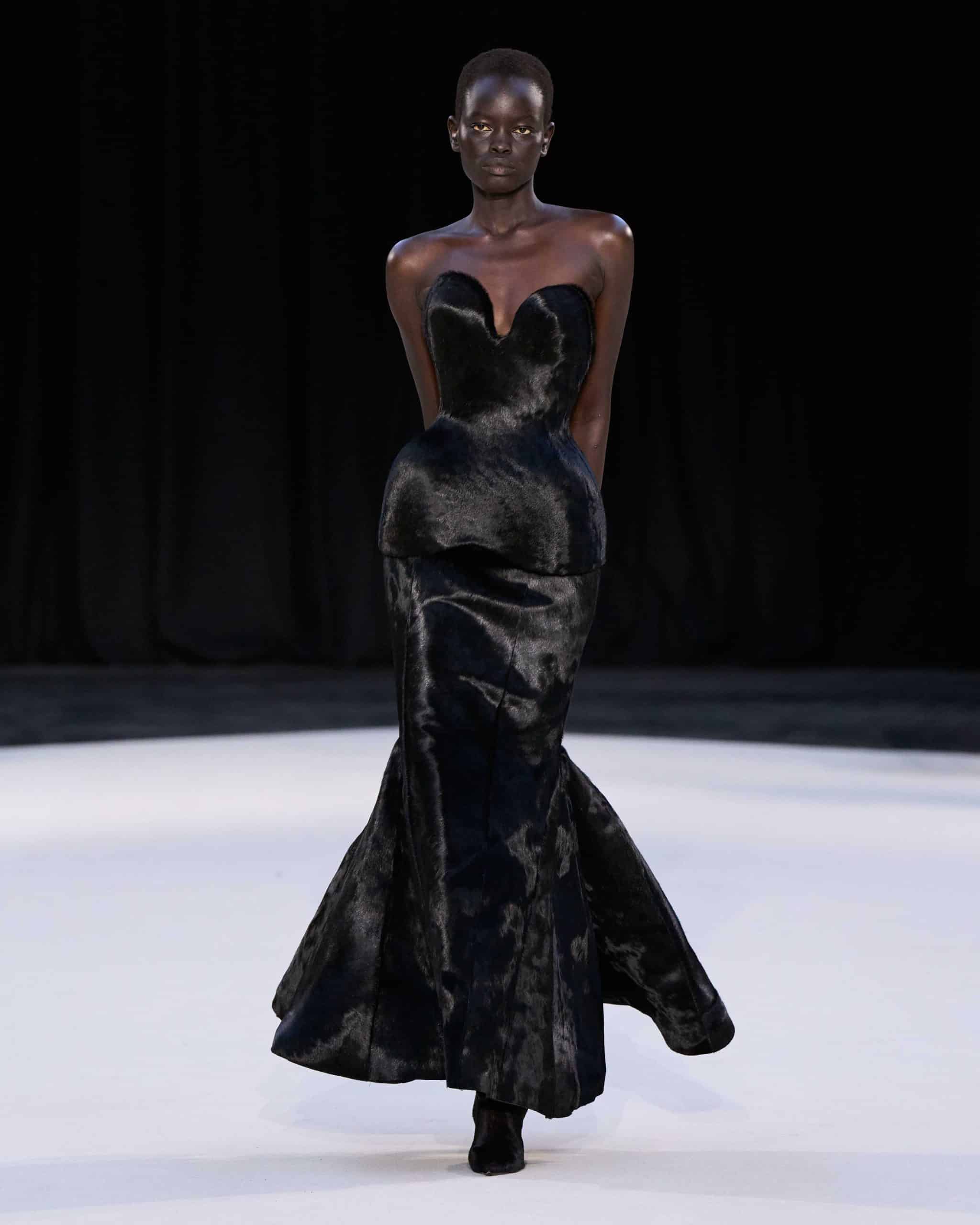 Ashi Studio F26 017
