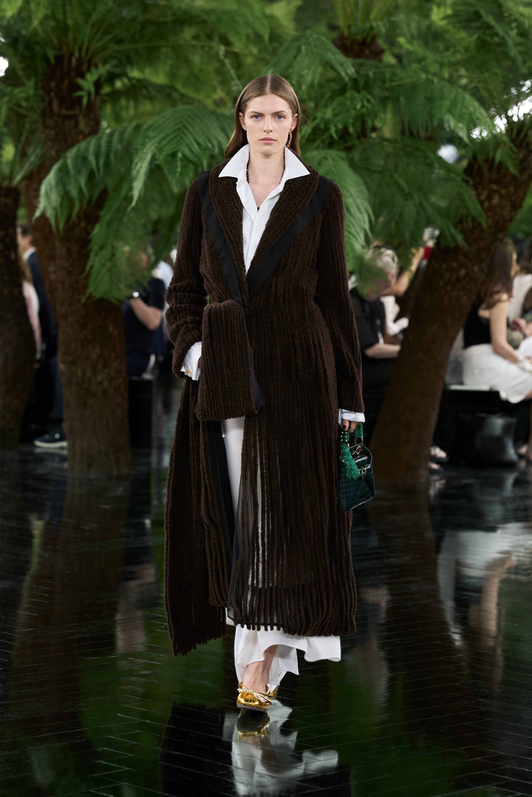 DIOR_HC_ FW2627_FRONT_LOOK_16_2x3