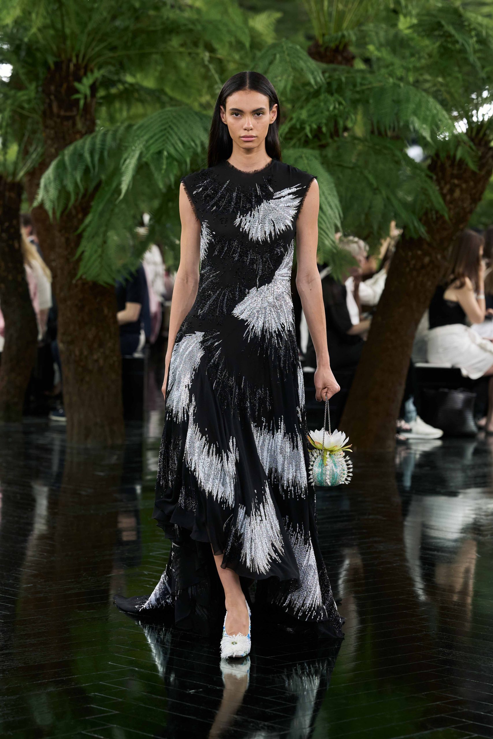DIOR_HC_ FW2627_FRONT_LOOK_42_2x3