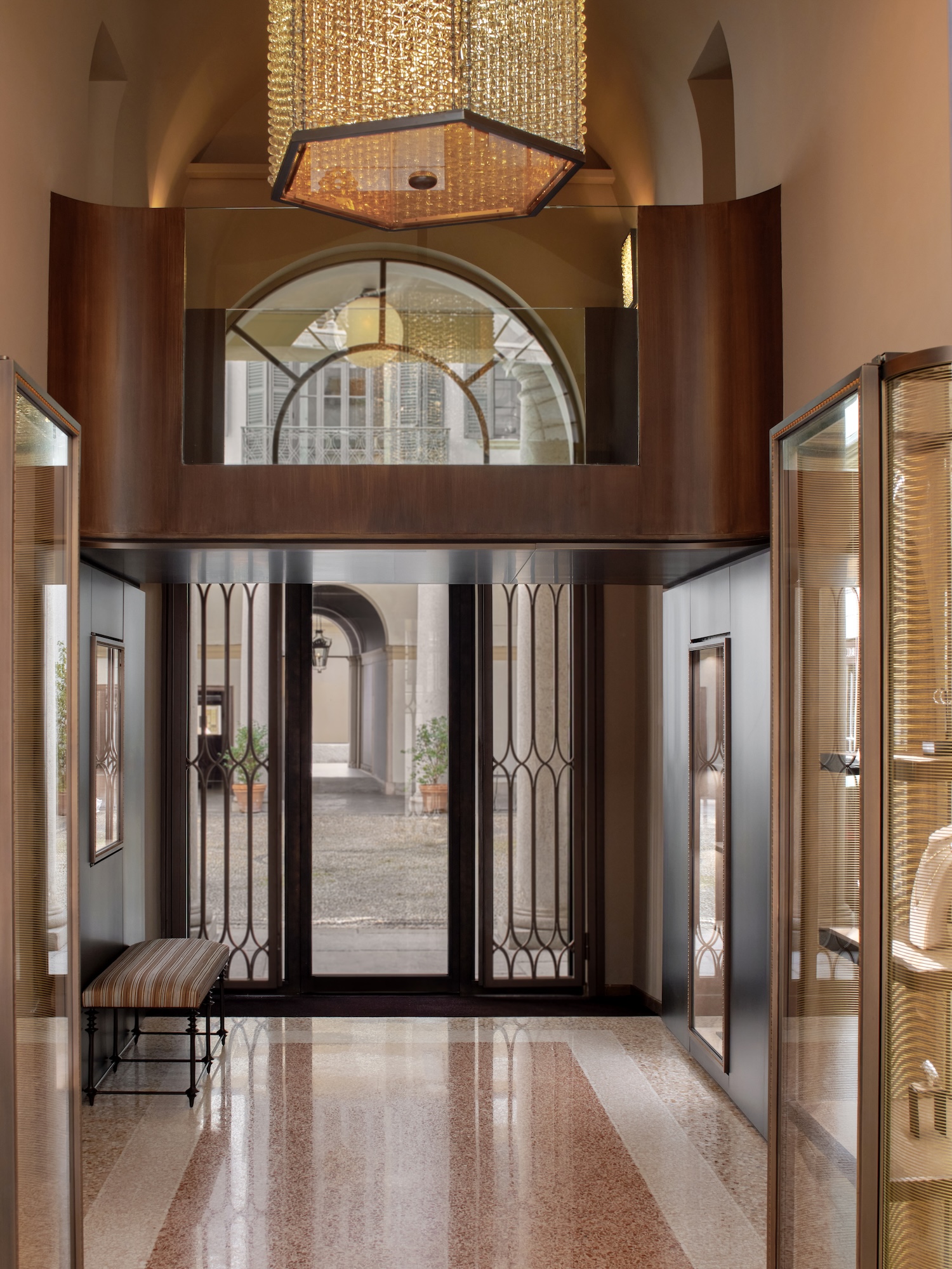 Buccellati_Caviar Bar_Image 13